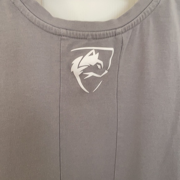 Men’s Alphalete Gray Tank - Picture 2 of 6